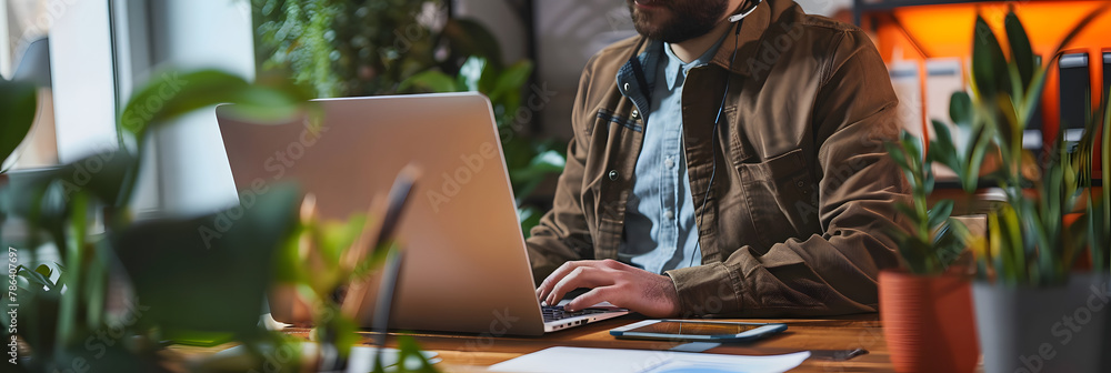 Poster manager remotely onboarding a new team member, with a close-up on the welcoming video call and the o