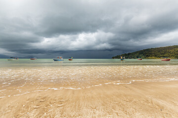 approaching storm at sea, View from the beach, landscape, Black clouds - 786414869