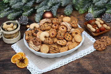 Plate with various Christmas cookies.