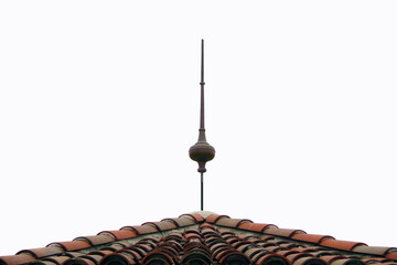 Tiled rooftop lightning rod tip