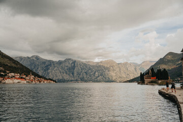 Obraz premium lake in the mountains