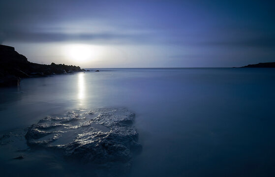 Twilight serenity at Playa de los Roques