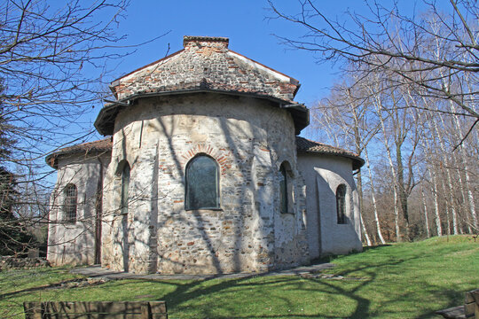abside della chiesa di Santa Maria Foris Portas; Castel Seprio (Varese)
