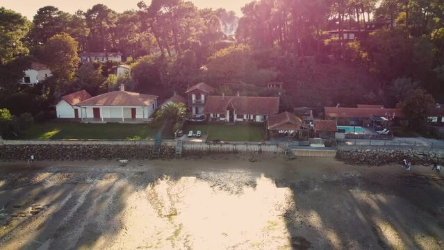 Bord de mer au Cap Ferret, France, vue a&eacute;rienne en drone