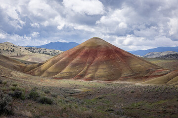 Beautiful and colorful landscape of the Painted Hills in Eastern Oregon, near John Day. - 786750427