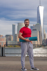 Sports man doing workout in NYC. Man athlete doing workout practice for cardio wellness. Fitness workout outdoor. Man outdoor workout. Man enjoying active lifestyle outside in park in NY near - 786867819