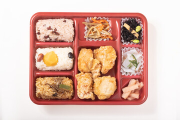 おこわと唐揚げ弁当