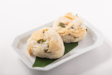たけのこご飯のおにぎり