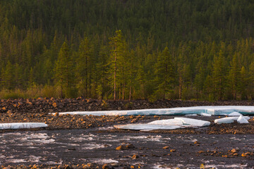 river Hoisey. Polar day on Putorana Plateau, Taimyr, Russia