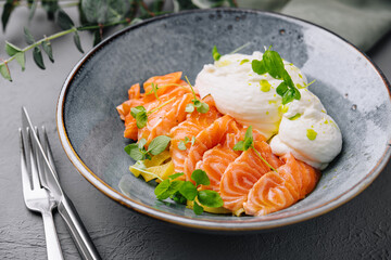 Gourmet smoked salmon and poached egg breakfast