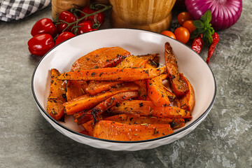 Baked batat with with spices