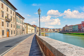 Embankment in Pisa - obrazy, fototapety, plakaty