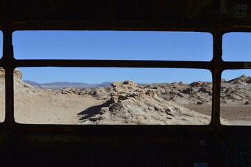 Vista do Deserto do Atacama pela janela do ônibus
