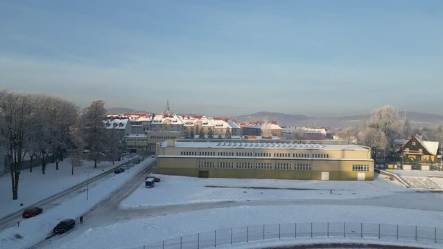 Jelenia G&oacute;ra z lotu ptaka, Stadion piłkarski, Zabobrze