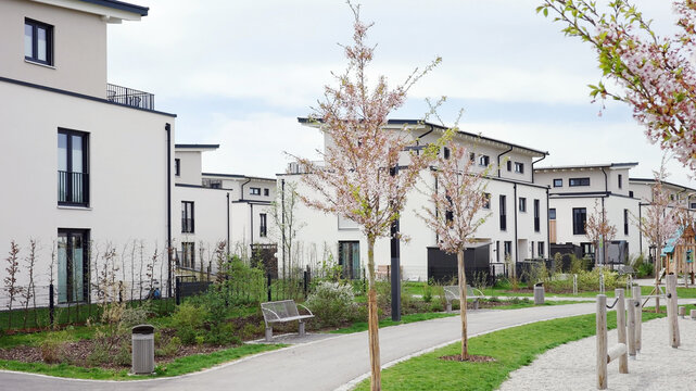 neue Wohnanlage am Stadtrand