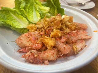 Pomelo Salad with Dried Shrimp and Vegetables