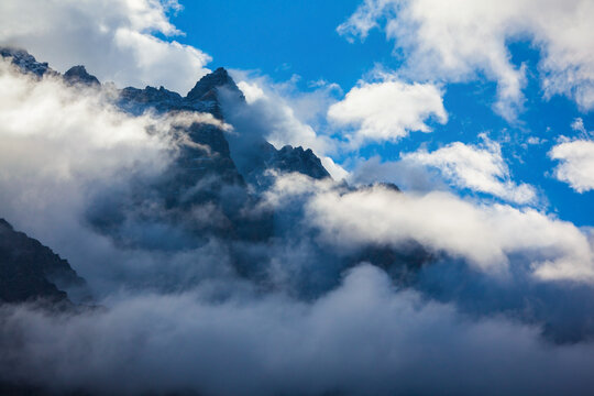 Manali to Leh mountain landscape, Himalayas
