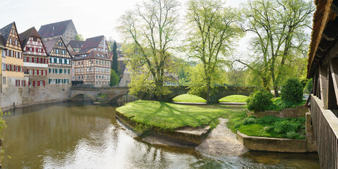 Altstadt und Park von Schwäbisch Hall - obrazy, fototapety, plakaty