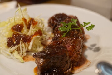 肉料理