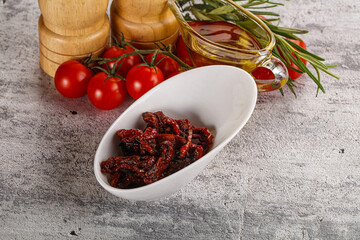 Homemade dry tomatoes with oil