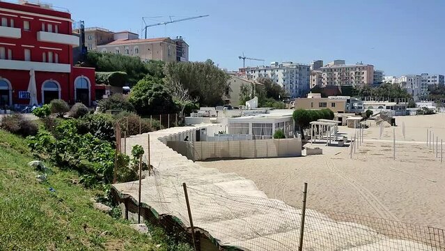 Termoli - Panoramica della spiaggia di Cala Sveva da Viale dei Trabucchi
