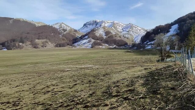 Campitello Matese - Panoramica da sotto la Seggiovia Cristallo Anfiteatro