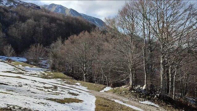 Campitello Matese - Panoramica dalla pista da sci Del Caprio - Capo d'Acqua