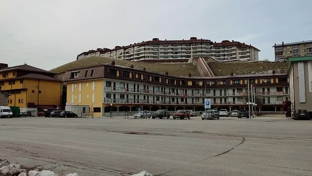 Campitello Matese - Panoramica della stazione sciistica dalla strada di accesso