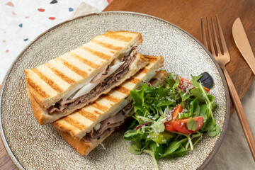 Cafe, coffee, iced, americano, beef, panini, roast, cafe, latte, fruit, season, sandwich, hot chocolate, cedar fruit, ade, potato soup