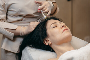 Hair injection in a beauty salon	
