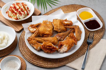 Korean food, chicken, barbecue, fried, old days, whole chicken, boneless, chicken feet, spicy, cabbage, salt, mustard, sauce