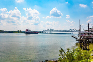 Bridge over the Mississippi - 788174275
