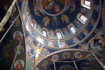 Naklejka premium interior of the church of the holy sepulchre