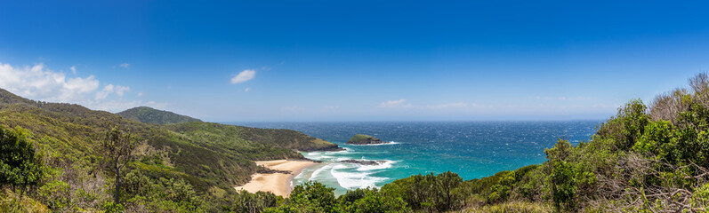 Fototapeta na wymiar South Pacific Ocean Coast seen from Smoky Cape Picnic Area, New South Wales, Australia.