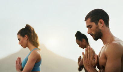 Naklejka premium Prayer, yoga class or people in outdoor meditation for wellness, peace and mindfulness in nature. Breathing, spiritual yogi or friends in group in Miami, USA for awareness or chakra balance together