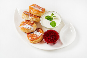 pancakes with sour cream and jam