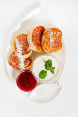 pancakes with sour cream and jam