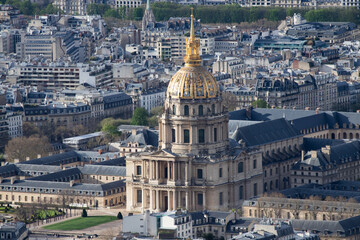 Fototapeta na wymiar earial view over Paris, France