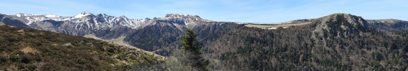 Obraz premium massif du Sancy