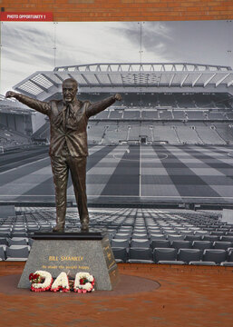 England, Liverpool - December 29, 2023: Bronze statue of Bill Shankly, the former LFC manager who laid the foundations for the great successes.