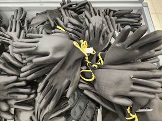 Protective Durable Black Nitrile Gloves - Ideal for Industrial Use, Mechanics, Automotive Work,...
