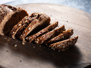 sliced bread on a cutting board	