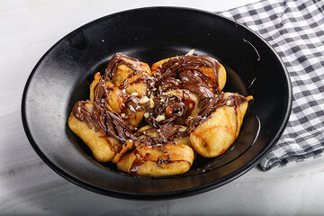 Sweet fried banana withchocolate