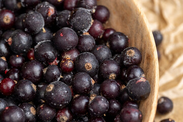 fresh frozen currants for long-term storage