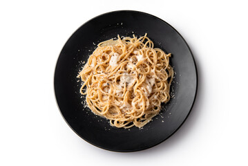 Piatto di deliziosi tipici spaghetti con cacio e pepe, ricetta tradizionale di pasta della cucina Romana, cibo italiano 
