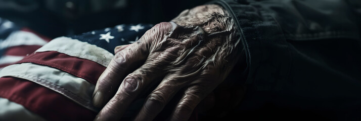 senior man with a US flag, panoramic format - 789185095