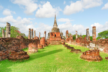 Scenic ruins of Wat Phra Si Sanphet in Ayutthaya, Thailand - 789200630