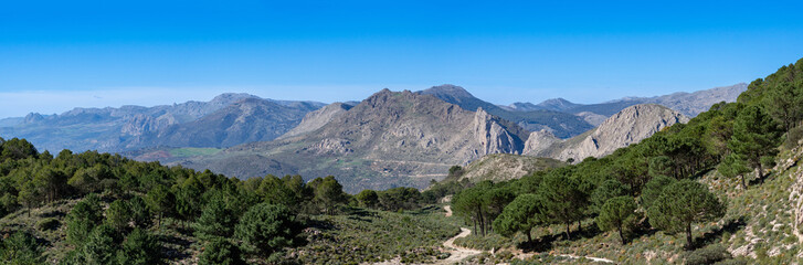 Fototapeta na wymiar Panoramic view on hiking trail to Maroma peak, Sierra Tejeda, Spain 