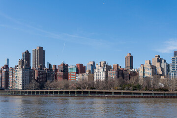 Fototapeta na wymiar New York City skyline with blue sky