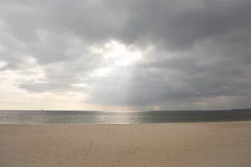 Photo sur Plexiglas La Baltique, Sopot, Pologne Baltic Sea coast in cloudy weather in Sopot, Poland